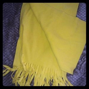 Bright Yellow scarf.